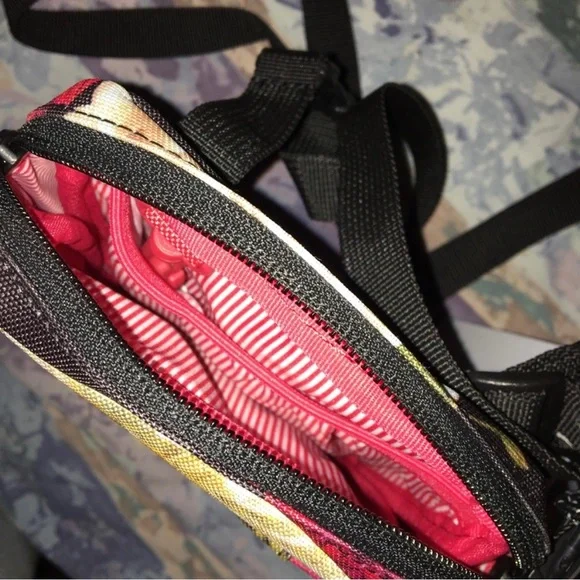 Herschel Supply Co Mini Crossbody Bag - Picture 2 of 2